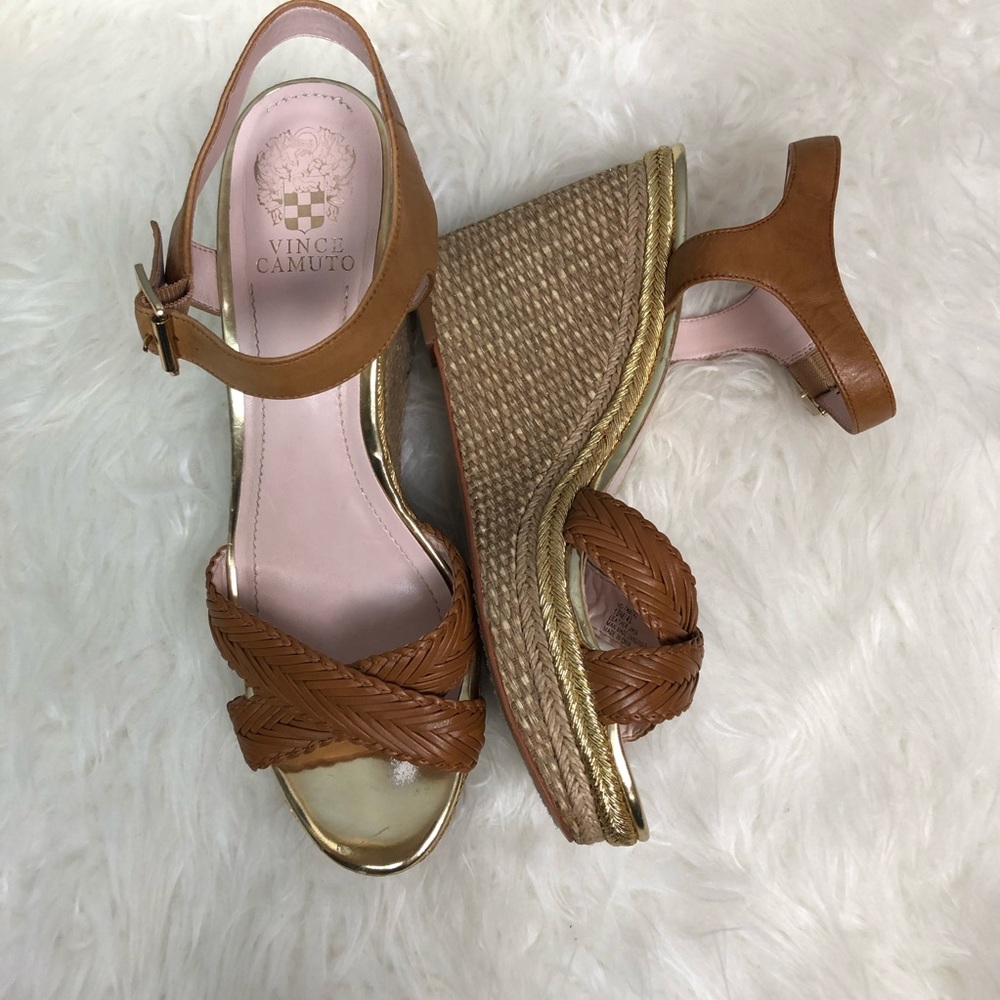 Vince Camuto TADETA2 beach wood leather wedge 10M